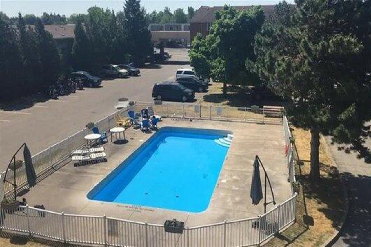 Travelodge By Wyndham Niagara Falls Lundys Lane المظهر الخارجي الصورة