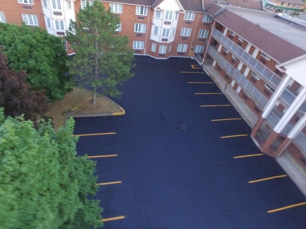 Travelodge By Wyndham Niagara Falls Lundys Lane المظهر الخارجي الصورة