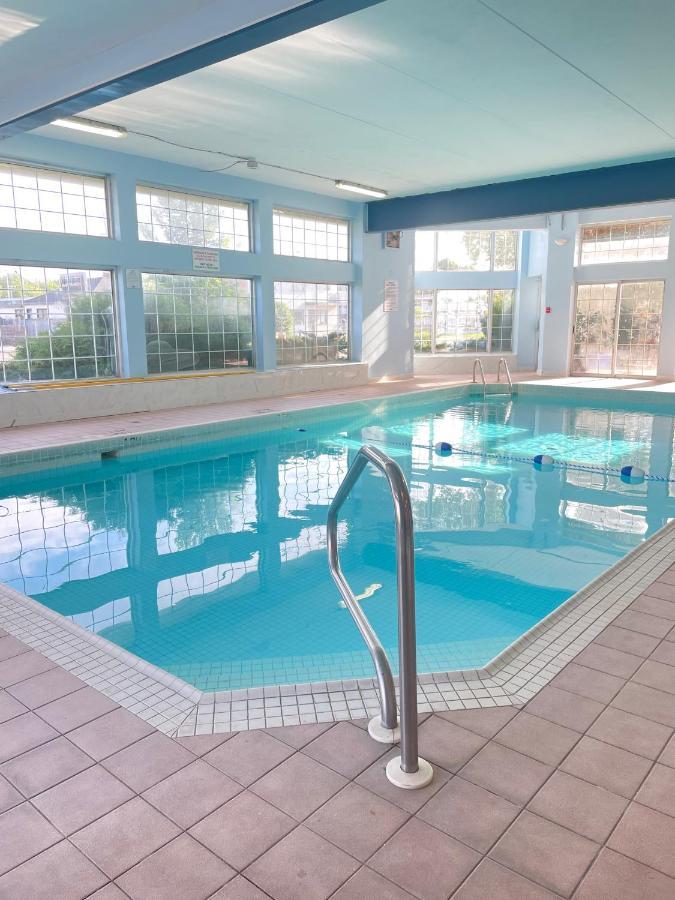 Travelodge By Wyndham Niagara Falls Lundys Lane المظهر الخارجي الصورة