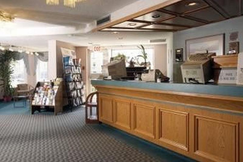 Travelodge By Wyndham Niagara Falls Lundys Lane المظهر الداخلي الصورة
