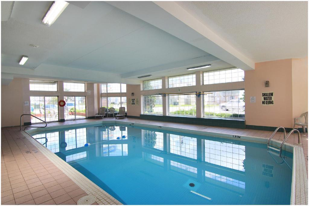 Travelodge By Wyndham Niagara Falls Lundys Lane المظهر الخارجي الصورة