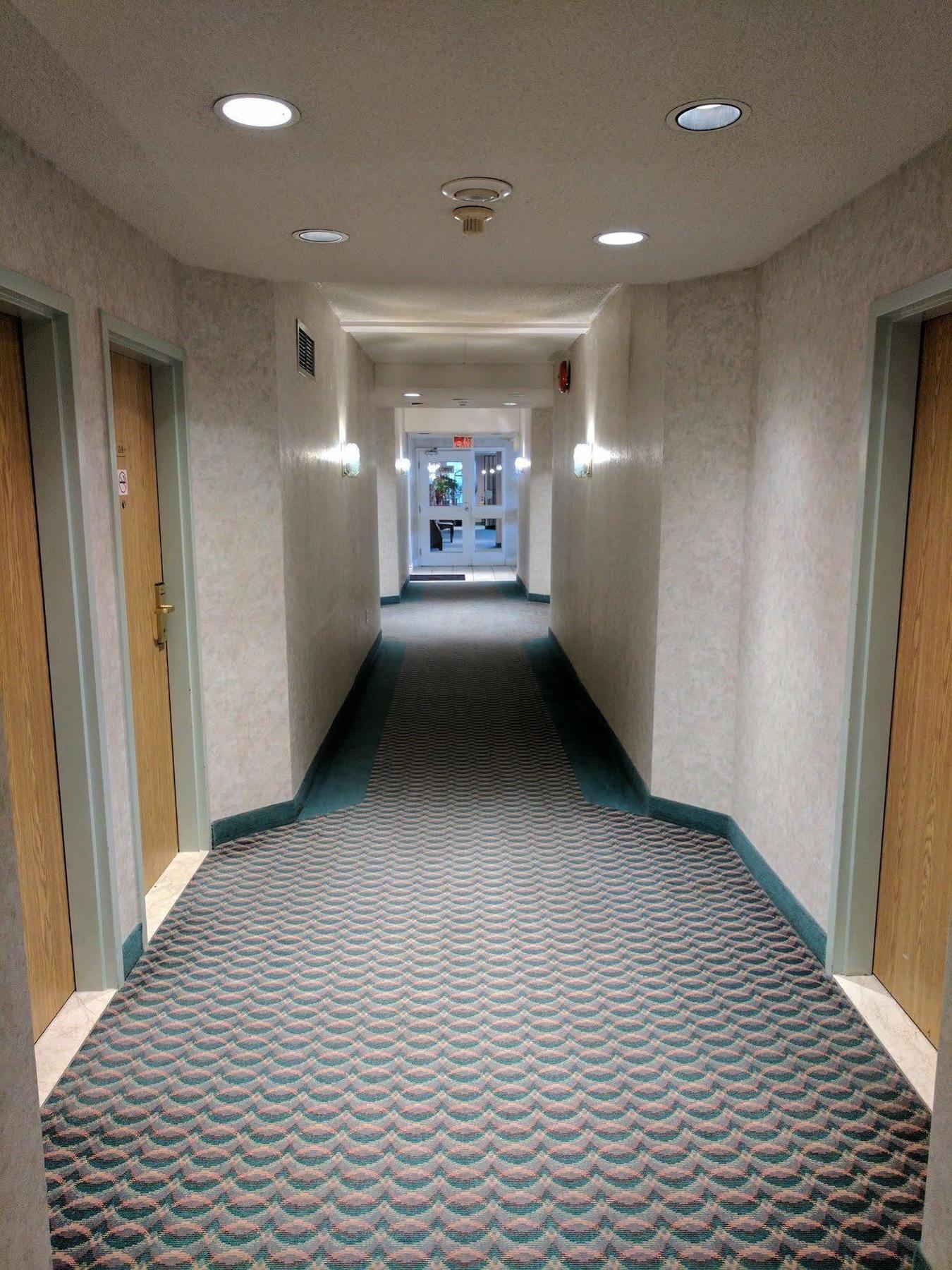 Travelodge By Wyndham Niagara Falls Lundys Lane المظهر الخارجي الصورة